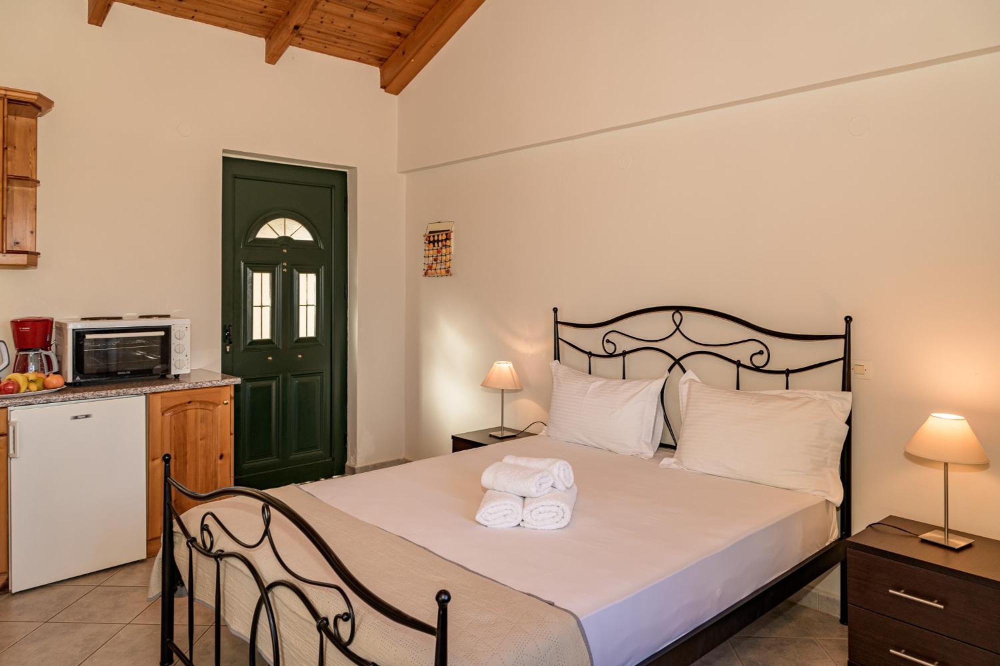 Villa Mare Studios Skinaria Екстер'єр фото